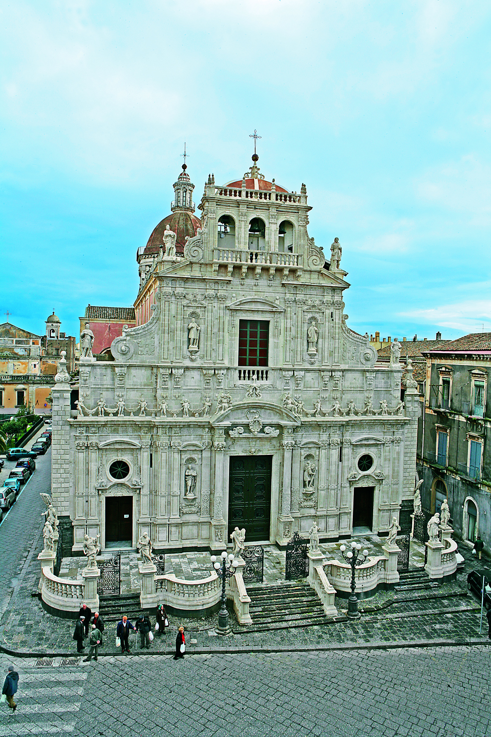 La cultura si schiera con l’arte: ad Acireale una nuova stagione concertistica contribuisce alla salvaguardia  della Basilica Collegiata di San Sebastiano