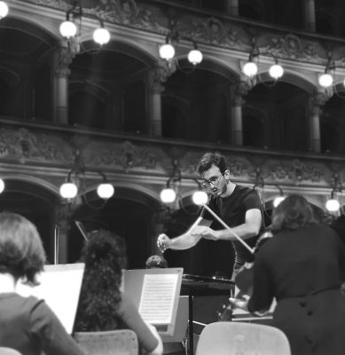 Due giovani promesse del pianismo catanese   protagoniste del confronto “Bach vs Mozart”