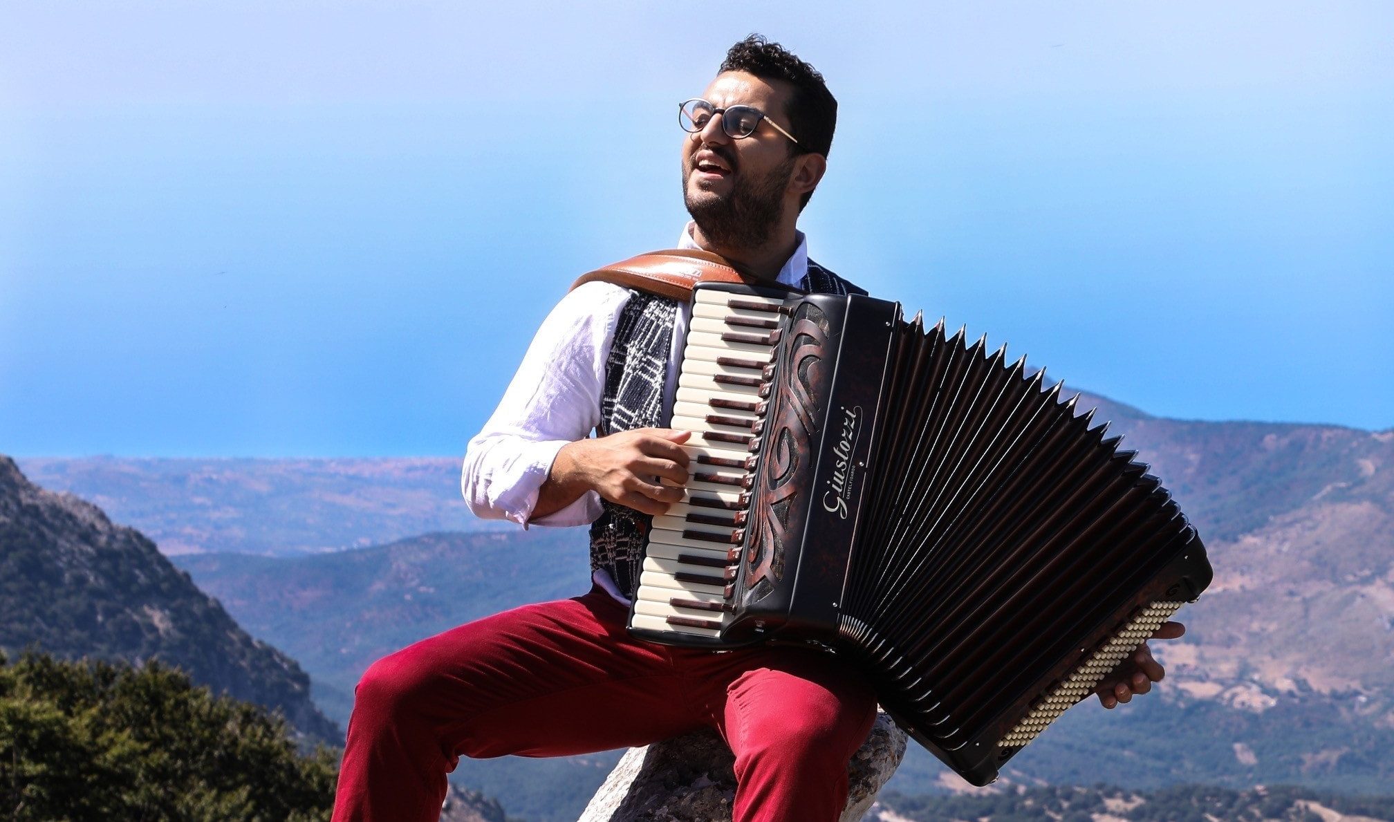 Sicily Folk Fest, la festa del folk a Savoca con il Duo Gioviale e Giampiero Amato