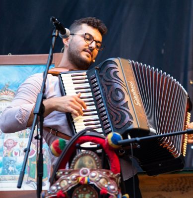 Sicily Folk Fest, a Piraino i frammenti di storia di Sicilia di Giampiero Amato e About Folk