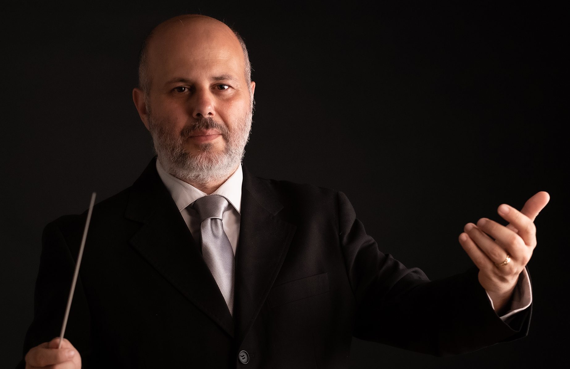 Il M° Francesco Di Mauro a Valencia tra i professori della masterclass internazionale di direzione d’orchestra: «Felice di donare ai giovani la mia esperienza»