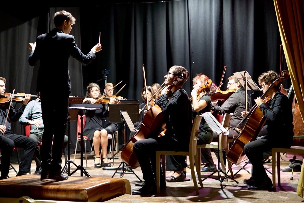“Nuovi confini”, Mozart, Britten e Fuchs nel concerto dell’Orchestra da camera Orfeo