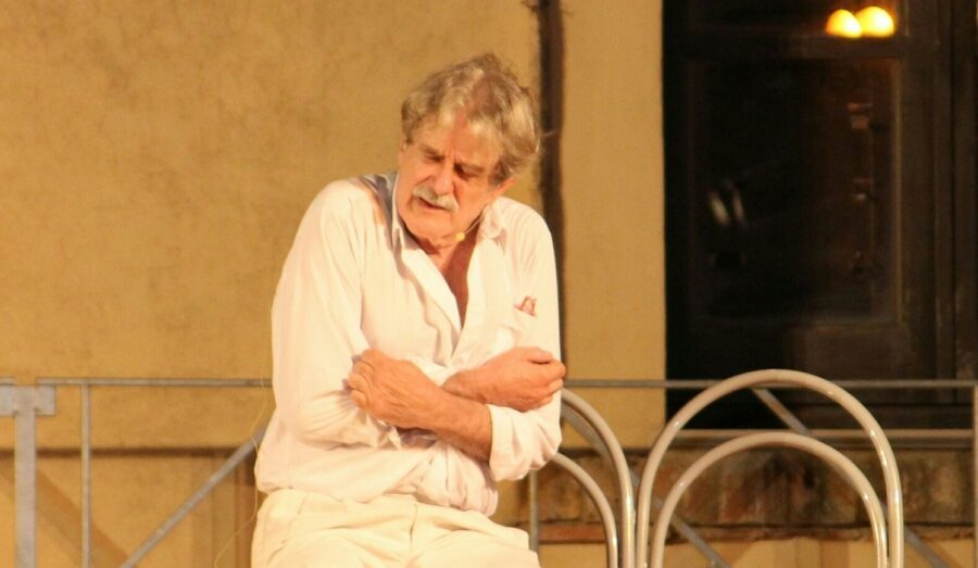 “Nuovi confini”, Giuseppe Pambieri mette in scena Pirandello, dall’arte alla vita vera e viceversa