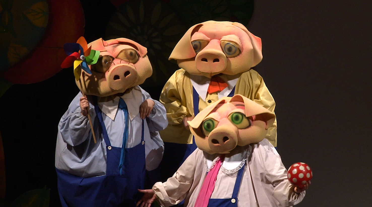 Al Teatro Agricantus  “I tre porcellini” guidano i più piccoli alla conquista dell’indipendenza