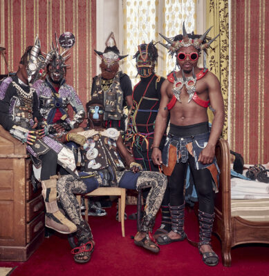 Fulu Miziki, da Zō il collettivo afro-futurista che ricava strumenti e costumi dai rifiuti